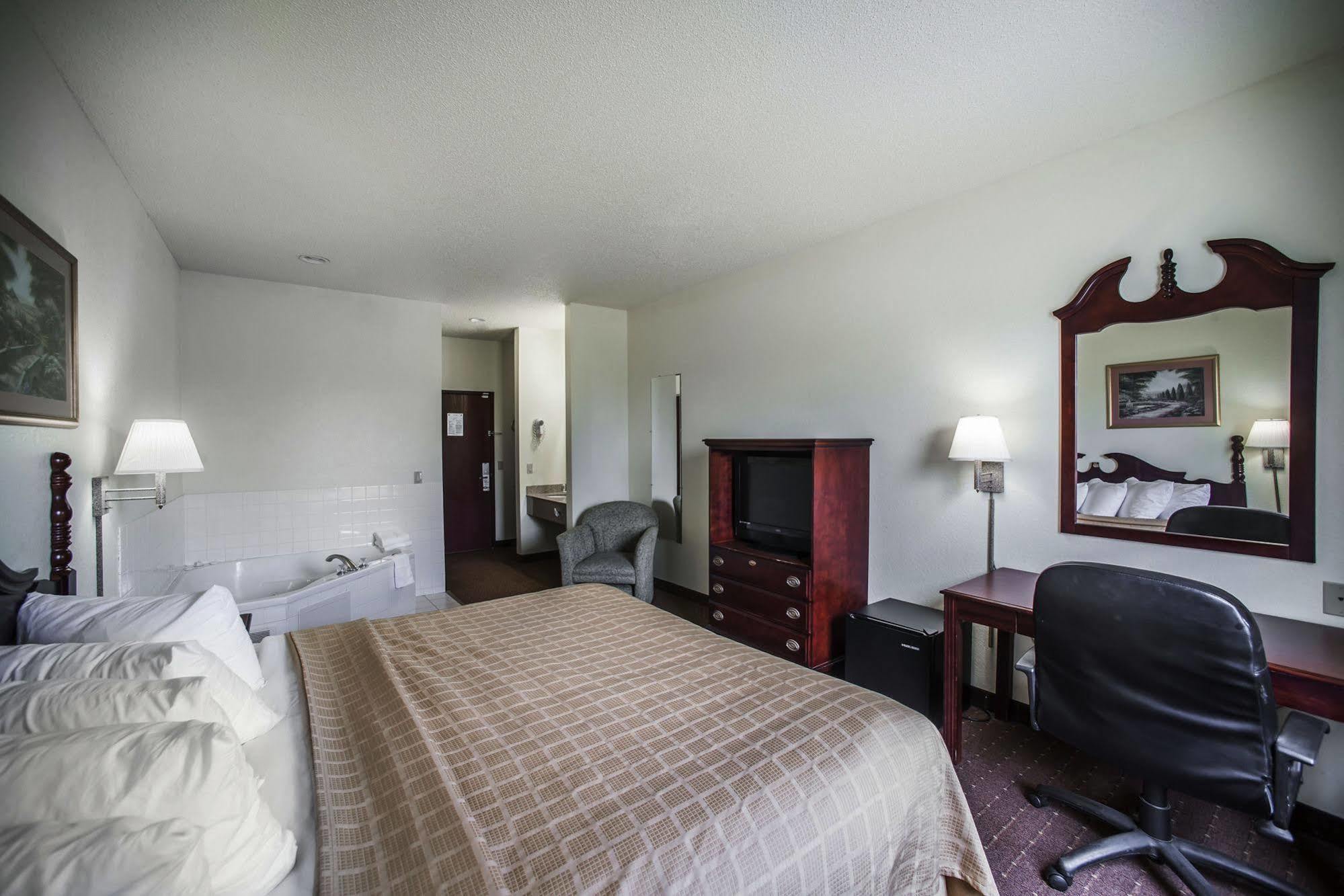 Quality Inn Harrisburg Luaran gambar