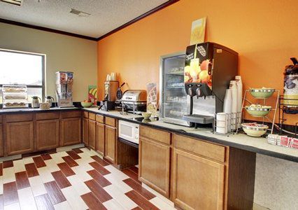 Quality Inn Harrisburg Restoran gambar